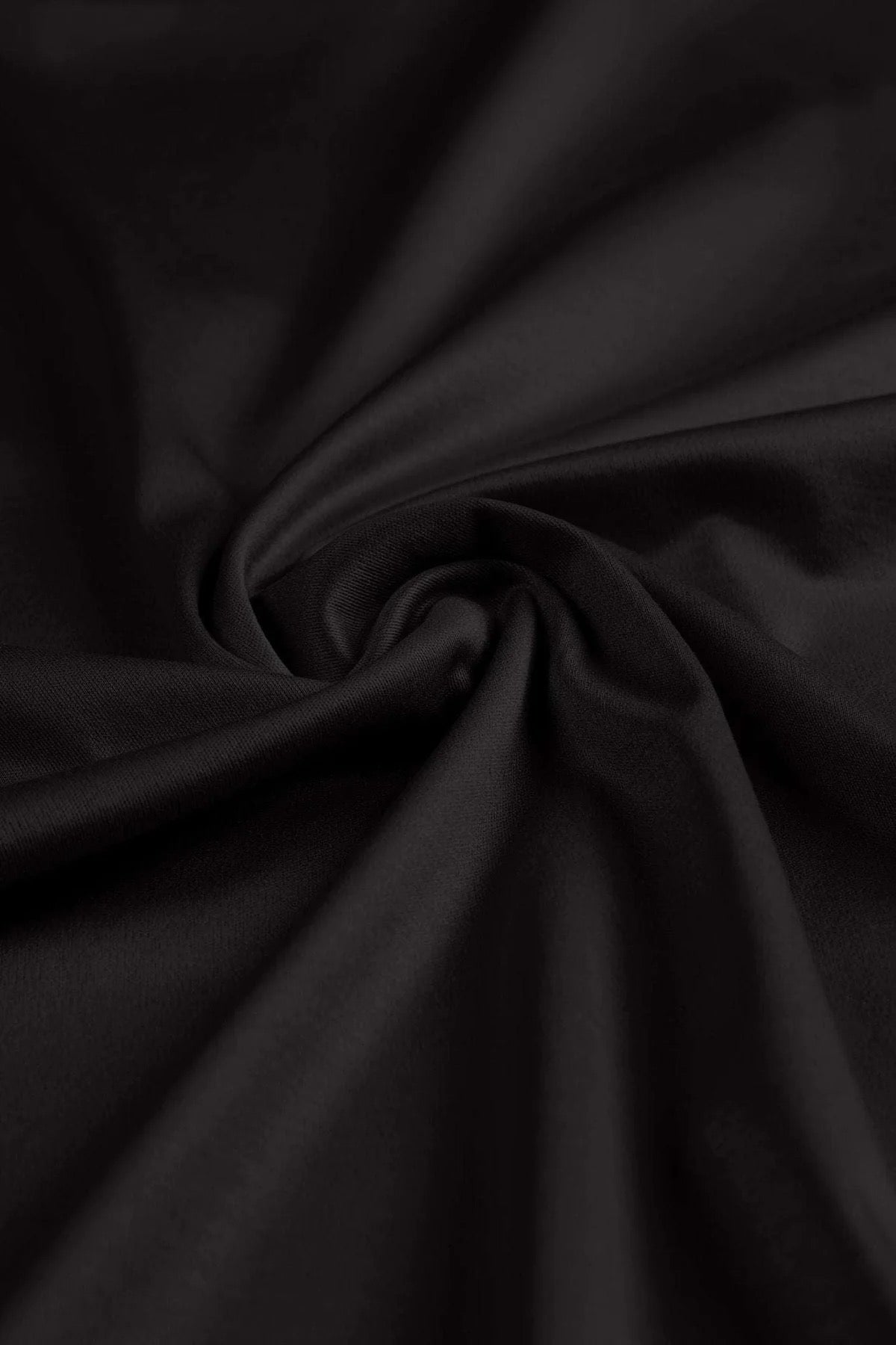 BLACK LONGSLEEVE POLO SHIRT